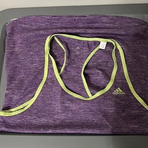 Womens/Juniors workout tank. Barely worn!!